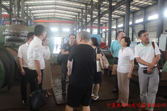 “湖南省特种泵工程技术研究中心”专家指导委员会第一次会议在耐普泵业召开